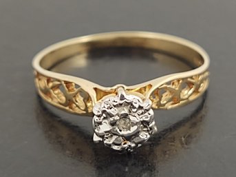 VINTAGE 10K GOLD FILIGREE HEARTS DIAMOND RING