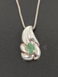 STERLING SILVER NATURAL EMERALD NECKLACE