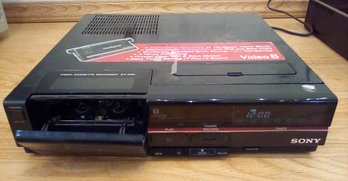 Sony Video Cassette Recorder Model EV-A80 For Video 8 - Powers Up - Front Door Stays Open