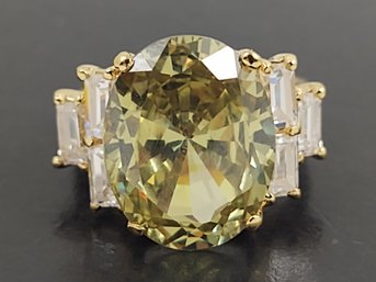 STUNNING GOLD OVER STERLING SILVER YELLOW / GREEN TOURMALINE & CZ RING