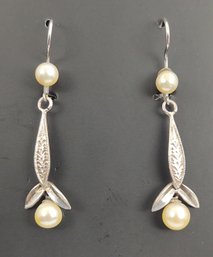 VINTAGE ETCHED DESIGN STERLING SILVER PEARL DROP EARRINGS