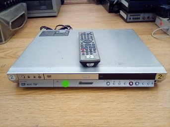 Pioneer Working DVD Recorder - Model DVR-520H-S - Mfg. Nov.2004 - Serial No. DKP6009347CC & Remote