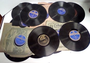 20 Vtg. 78 R.p.m. Records-Victrola, Columbia, Victor, Decca, Victor, Cameo, Brunswick & Russell    RD/undTabl2