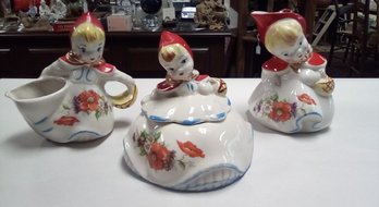 Vintage Little Red Riding Hood 1940's Hull Pottery Sugar Bowl & 2 Creamers Set CKK/E3