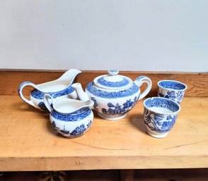 Vintage Blue Willow Tea Grouping / Tea Set
