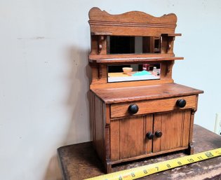 Wood Vintage Petite Cabinet / Jewelry Box