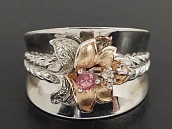 BEAUTIFUL TWO TONE STERLING SILVER PINK & WHITE TOPAZ FLOWER RING