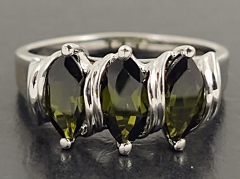 STERLING SILVER TRIPLE STONE CHROME DIOPSIDE RING