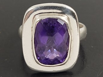 VINTAGE STERLING SILVER AMETHYST RING