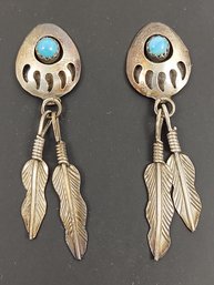 VINTAGE SIGNED NAVAJO NATIVE AMERICAN STERLING SILVER TURQUOISE BEAR PAW EARRINGS