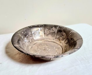 Small Antique Scalloped Side Sterling Silver Bowl