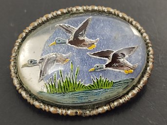 VINTAGE REVERSE PAINTED GLASS DUCKS SCENE BROOCH