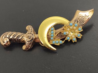 VINTAGE DESIGNER CORO STERLING SILVER FAUX TURQUOISE SWORD BROOCH