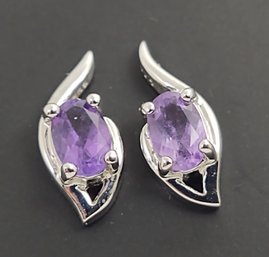 VINTAGE STERLING SILVER AMETHYST STUD EARRINGS