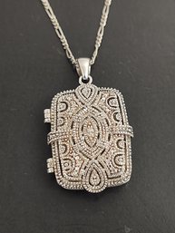 BEAUTIFUL ART DECO STYLE STERLING SILVER FILIGREE LOCKET NECKLACE