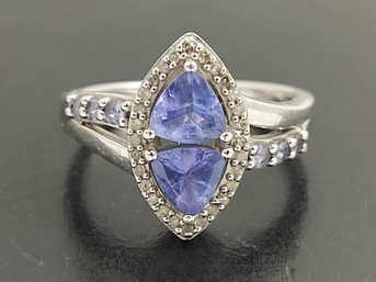 STUNNING STERLING SILVER TANZANITE RING