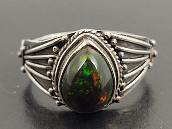 AMAZING VINTAGE STERLING SILVER BLACK OPAL RING