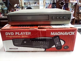 Magnavox DVD Player, Model No. MWD200F, Mfg. Jan. 2005 - Along With Box - Different Model  DS/e5