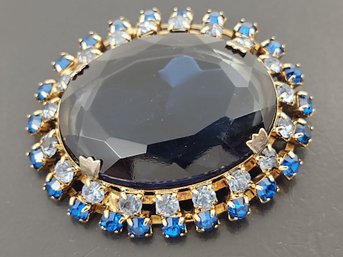 VINTAGE BLUE GLASS & RHINESTONE BROOCH