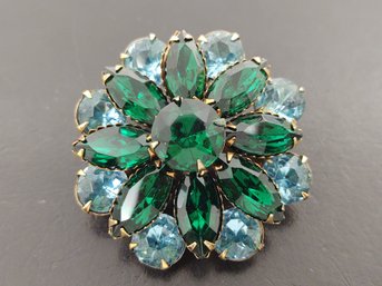 VINTAGE GREEN & BLUE RHINESTONE FLOWER BROOCH