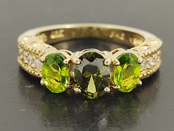 BEAUTIFUL GOLD OVER STERLING SIVER GREEN & WHITE CZ RING