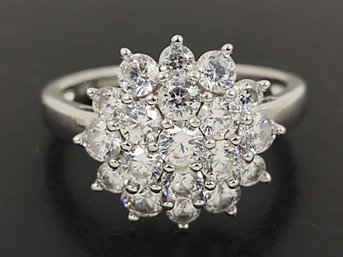 BEAUTIFUL STERLING SILVER CZ CLUSTER STARBURST RING