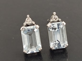 VINTAGE SMALL 14K WHITE GOLD AQUAMARINE & DIAMOND EARRINGS