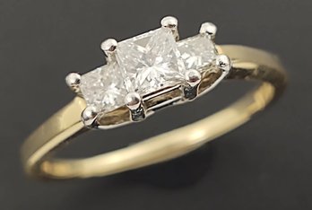 VINTAGE 14K GOLD & PLATINUM 0.53ctw PRINCESS CUT DIAMOND ENGAGEMENT RING