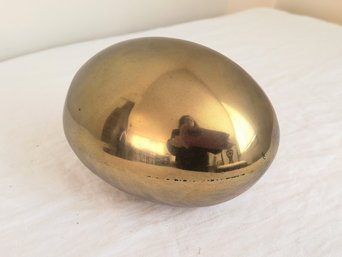 Egg-shaped Vintage Sculpture