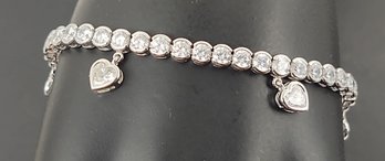 BEAUTIFUL STERLING SILVER CZ HEART CHARM TENNIS BRACELET