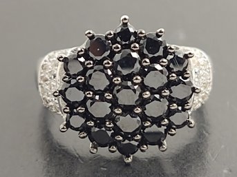 BEAUTIFUL STERLING SILVER BLACK TOURMALINE & WHITE TOPAZ RING