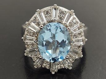 BEAUTIFUL STERLING SILVER BLUE & WHITE TOPAZ RING