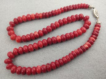 VINTAGE NATIVE AMERICAN STERLING SILVER RED CORAL BEADED NECKLACE