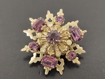 VINTAGE RHINESTONE BROOCH