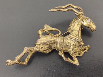 VINTAGE ANTELOPE BROOCH