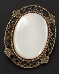 VINTAGE MOTHER OF PEARL BROOCH