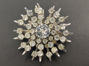 VINTAGE RHINESTONE BROOCH