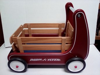 Stylish Body In This Radio Flyer Push Wagon - With Removable Wood Panels     RC/CVBK2