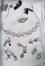 Silver Tone Vintage Jewelry Lot With Matching Pennino Necklace & Clip On Earrings  Pin, Screw On Earrings