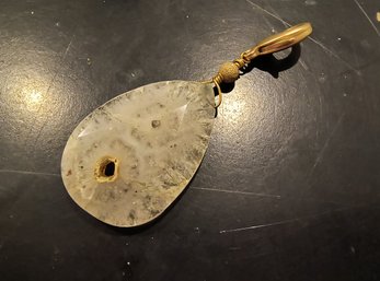 Stone Jewelry Pendant / Keychain