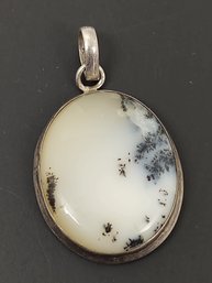 VINTAGE STERLING SILVER MOSS AGATE PENDANT