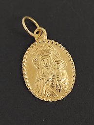 SMALL DAINTY VINTAGE 14K GOLD VIRGIN MARY & JESUS RELIGIOUS MEDAL / CHARM