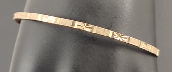 VINTAGE 14K ROSE GOLD ETCHED BANGLE BRACELET