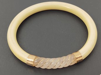 VINTAGE CHINESE 14K GOLD ROSE QUARTZ & NATURAL CARVED BONE BANGLE BRACELET