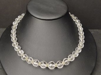 ANTIQUE ART DECO FACETED ROCK CRYSTAL GRADUATED BEADED NECKLACE