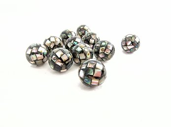 Unusual Beads With Multifaceted Pattern