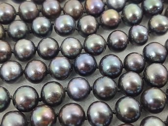 STUNNING LONG 7.5mm - 8mm NATURAL GREY / PEACOCK PEARL NECKLACE 68'