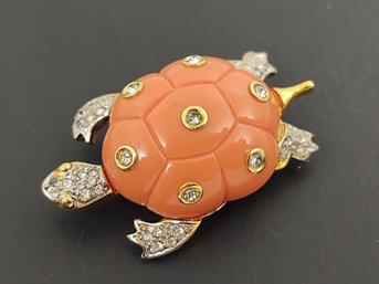 VINTAGE DESIGNER KENNETH LANE FAUX CORAL TURTLE BROOCH