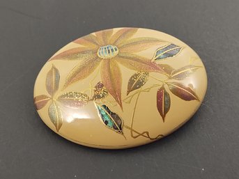 VINTAGE JAPANESE LACQUER & ABALONE APPLIED PAINT FLOWER BROOCH