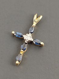 SMALL VINTAGE 14K GOLD BLUE SAPPHIRE & DIAMOND CROSS PENDANT